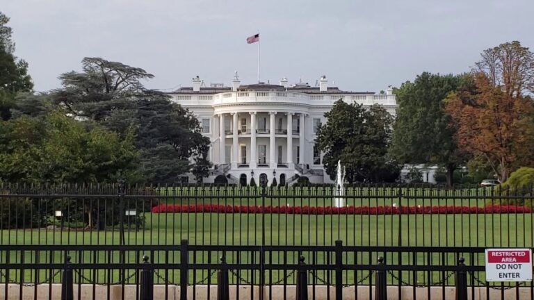 24 Hours in Washington DC – The White House – Travel Guide